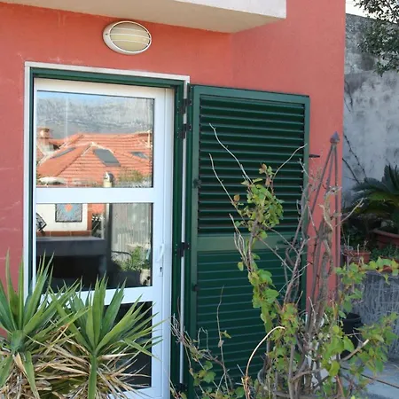 Apartment Studio Puntarska *